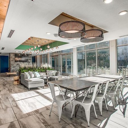 Lush Downtown Condo On Riverwalk W King Ste, Free Parking, Pet Friendly, Centrally Located On Riverwalk San Antonio Extérieur photo