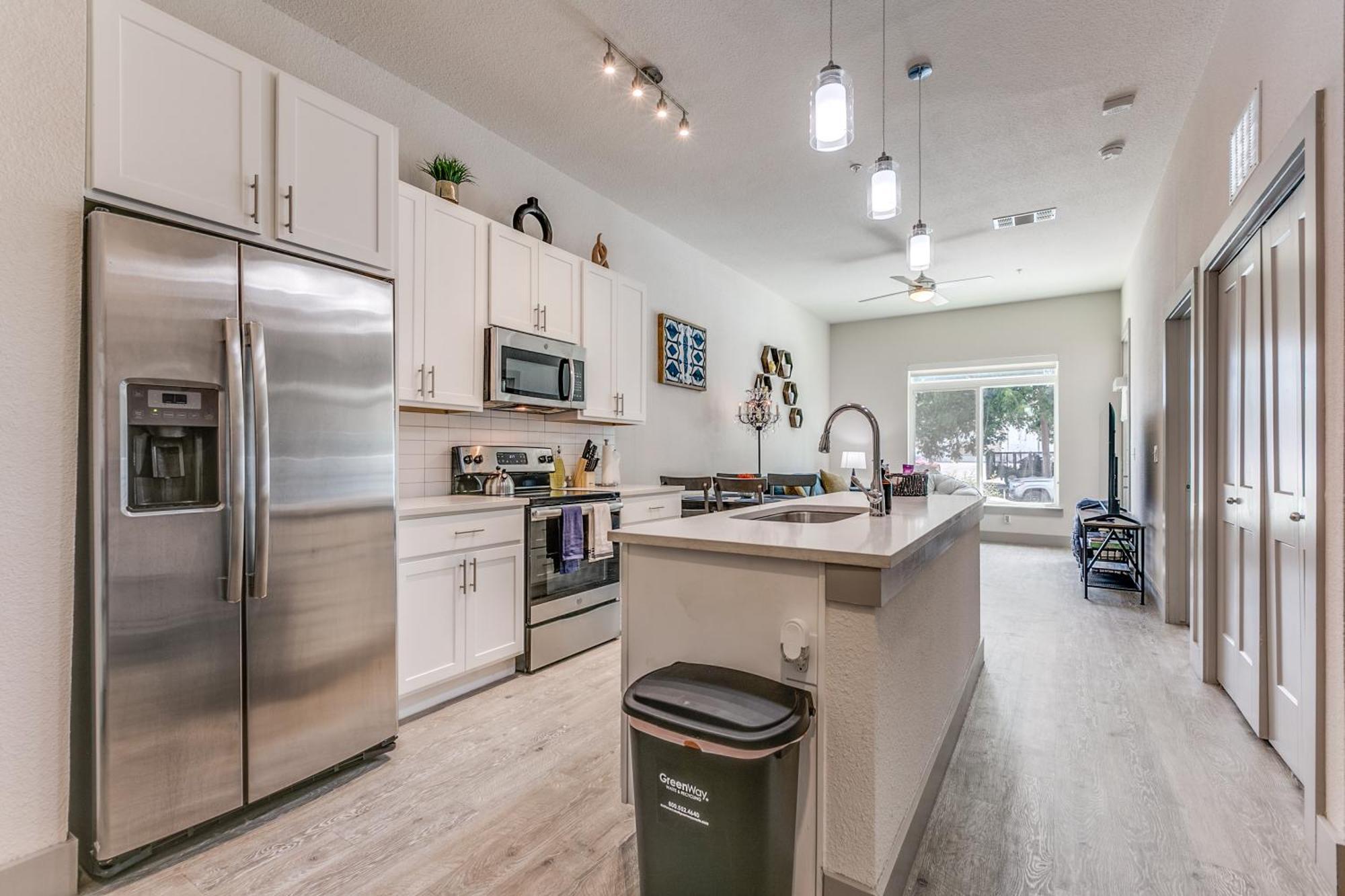 Lush Downtown Condo On Riverwalk W King Ste, Free Parking, Pet Friendly, Centrally Located On Riverwalk San Antonio Extérieur photo