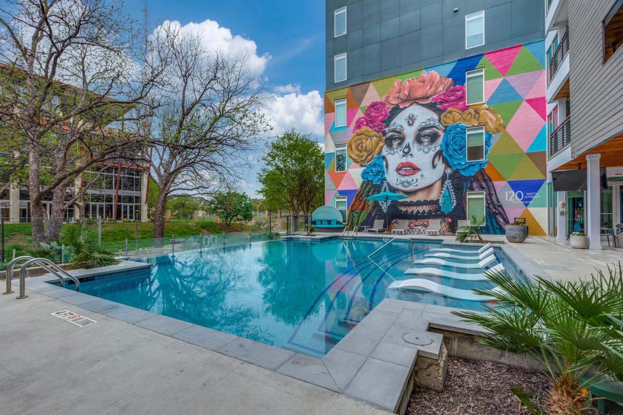 Lush Downtown Condo On Riverwalk W King Ste, Free Parking, Pet Friendly, Centrally Located On Riverwalk San Antonio Extérieur photo